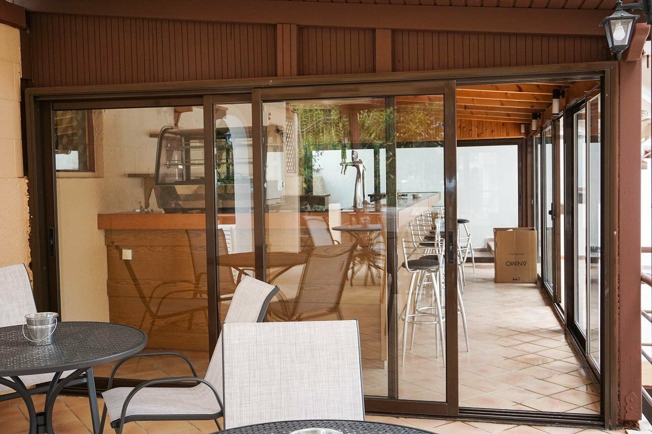 Dioni Hotel Adelianos Kampos Bagian luar foto